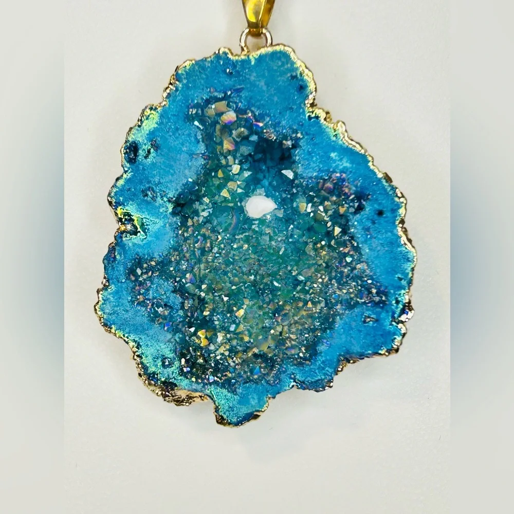 Blue Natural Agate Quarts Golden Necklace - Picture 3 of 5